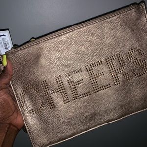 Wristlet